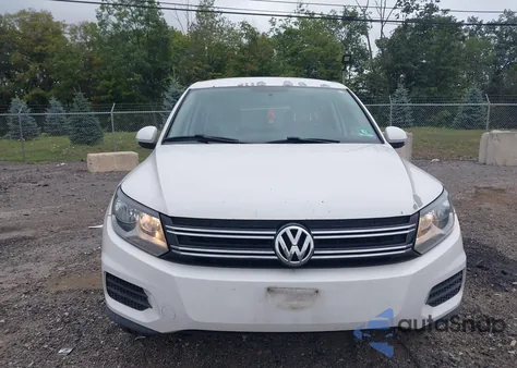 2012 Volkswagen Tiguan S из США, поврежденный, VIN WVGBV7AX4CW530712